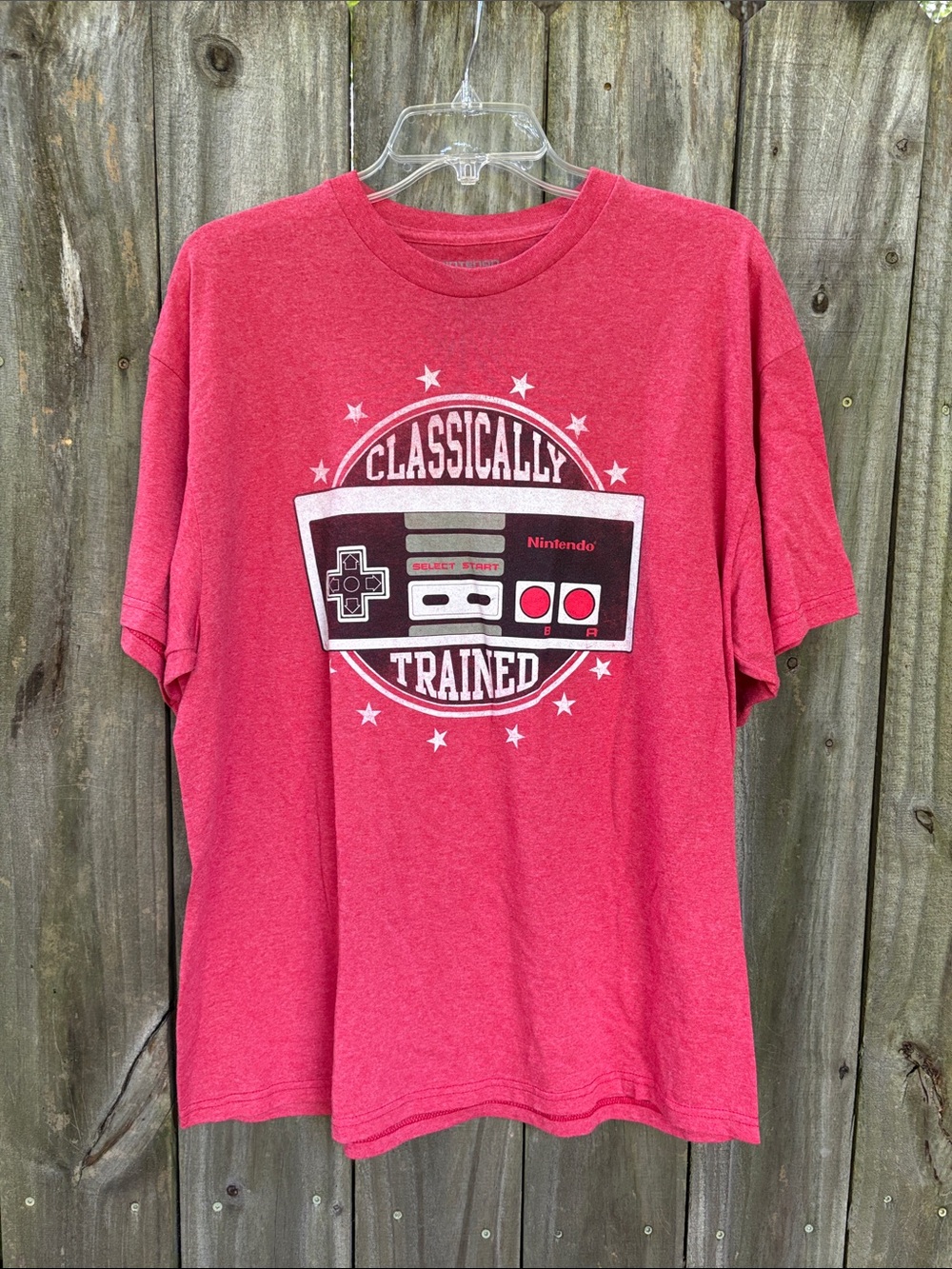 Men’s Nintendo top